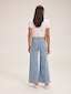 Levi's® 318 Shaping Wide Leg jeans| TALL GLASS OF WATER
