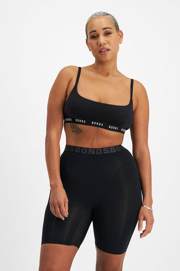 BONDS| Chafe Off Short | BLACK